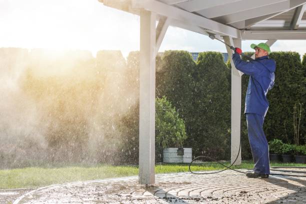 Best Pool Deck Cleaning  in Santa Barbara, CA